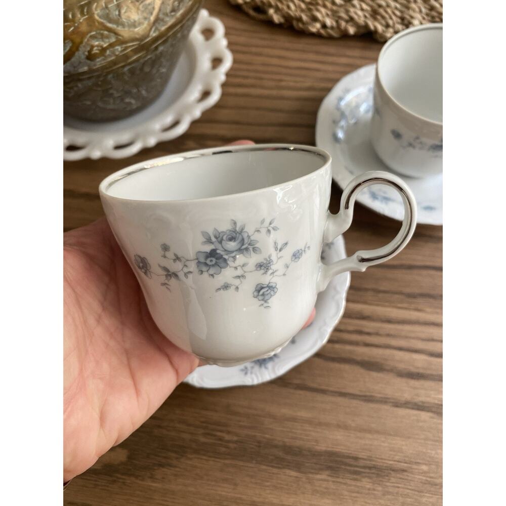Johann Haviland Bavaria Germany Blue Garland Fine China Coffee Cups And Saucers - Picture 2 of 4